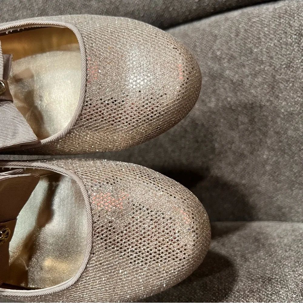 Michael Kors Roverdale girls ballerinas size 3‎